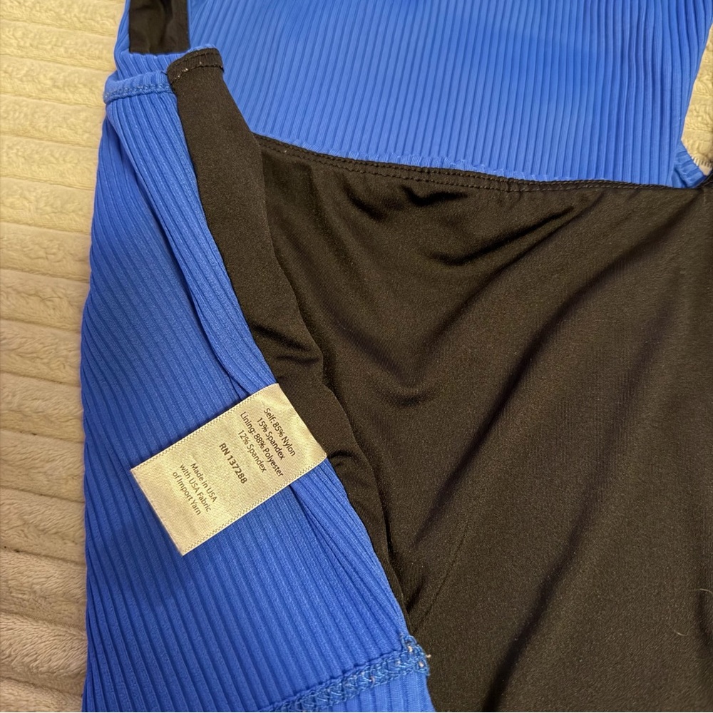 Year of Ours Ribbed Active Cami Blue Cropped Tank - Picture 5 of 5